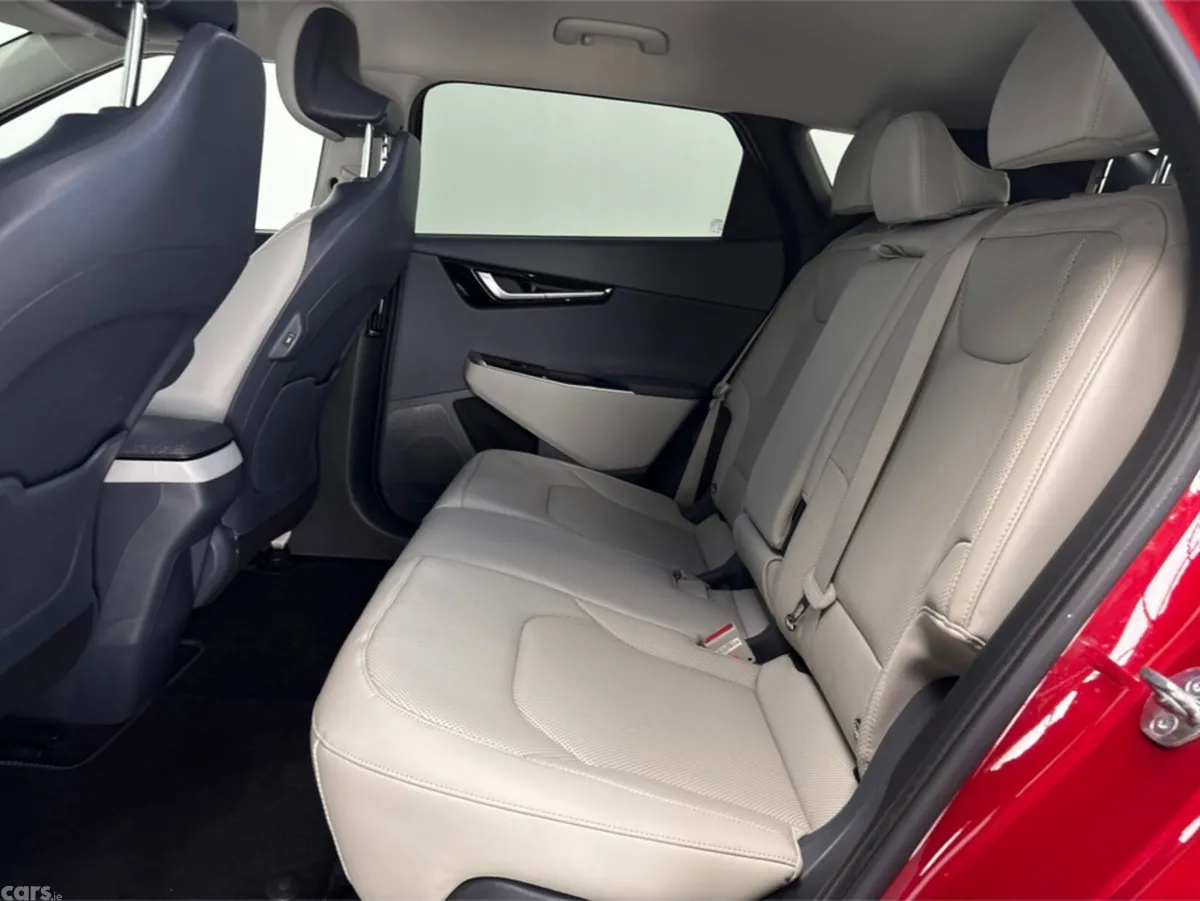 Kia EV6 MPV, Electric, 2023, Red