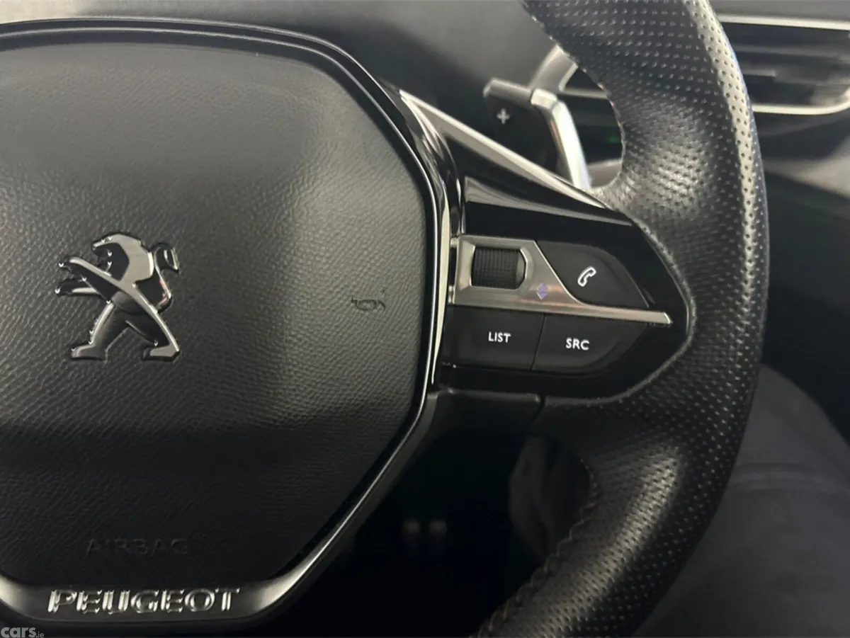 Peugeot 3008 Hatchback, Petrol Plug-in Hybrid, 2024, White
