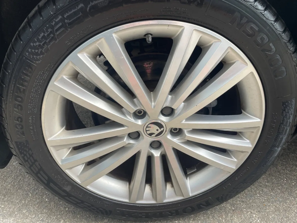 Skoda Kodiaq Estate, Diesel, 2019, Green