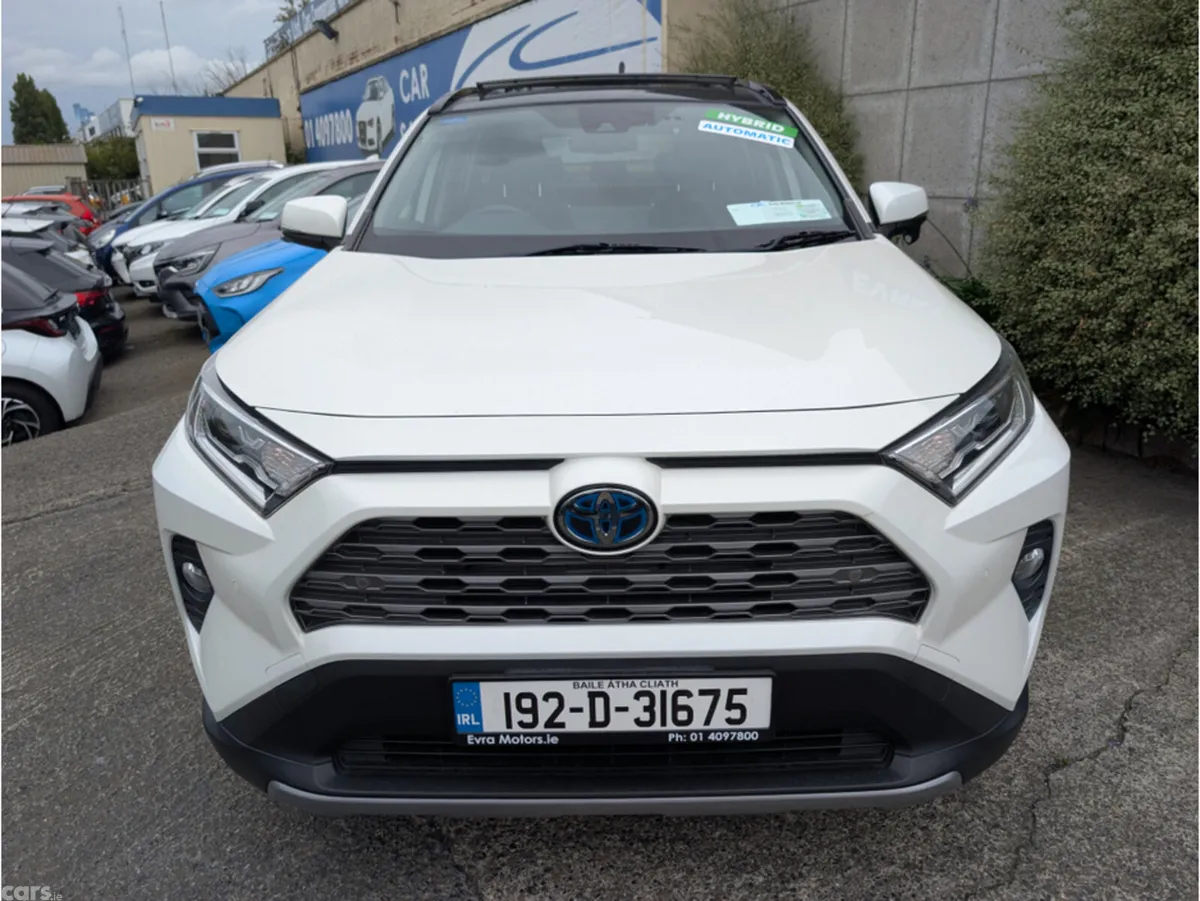 Toyota RAV4 SUV, Petrol Hybrid, 2019, White