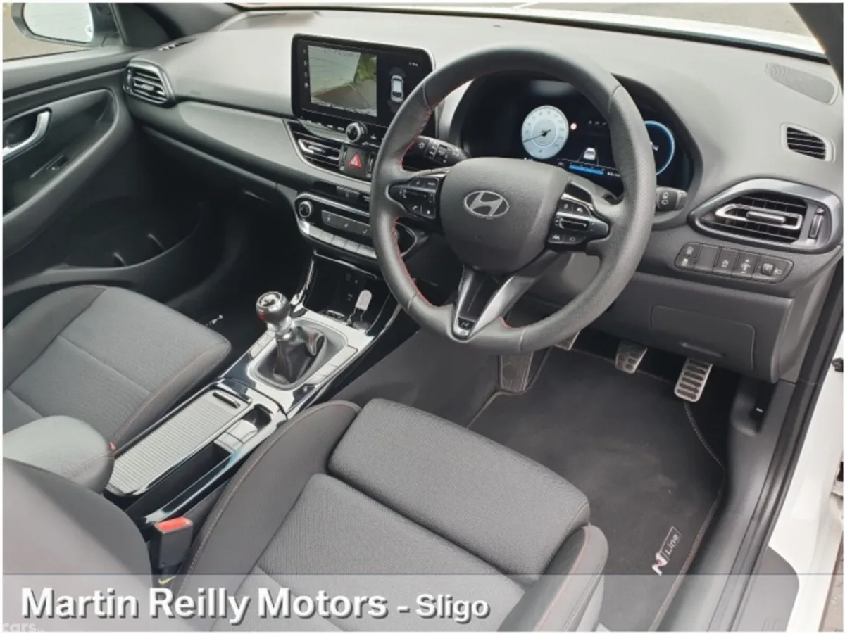 Hyundai i30 Hatchback, Petrol, 2024, White