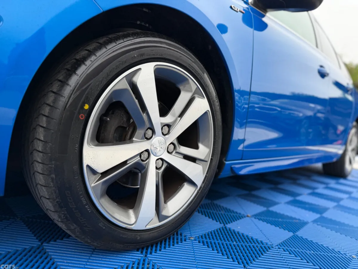 Peugeot 308 Estate, Diesel, 2021, Blue