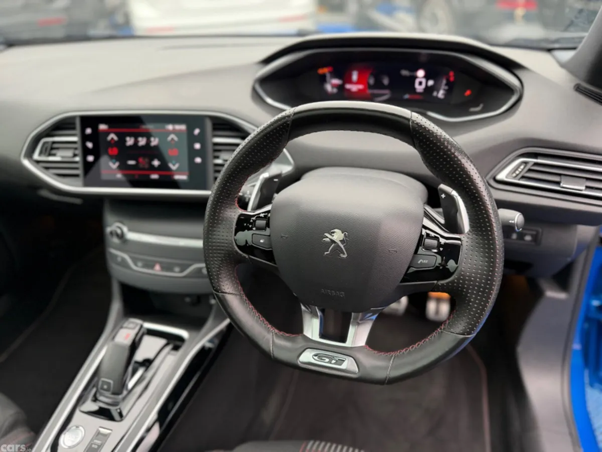 Peugeot 308 Estate, Diesel, 2021, Blue