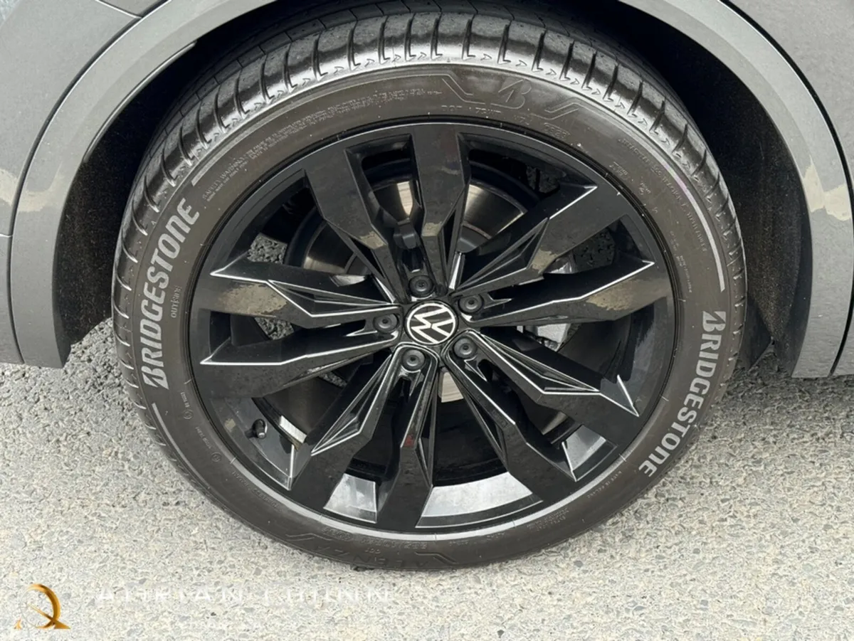 Volkswagen Touareg SUV, Diesel, 2023, Grey