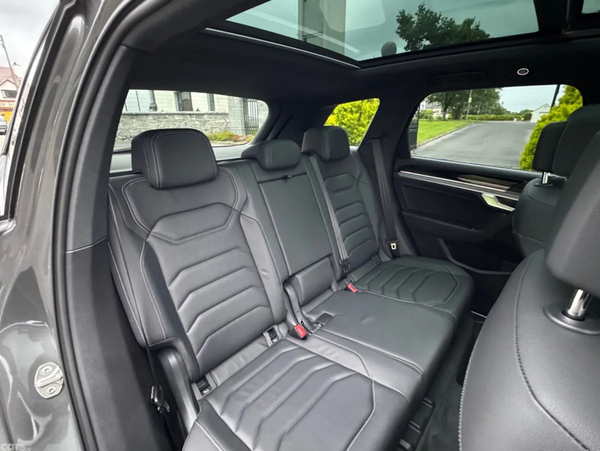 Volkswagen Touareg SUV, Diesel, 2023, Grey