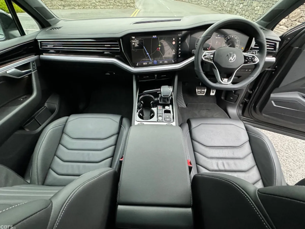 Volkswagen Touareg SUV, Diesel, 2023, Grey