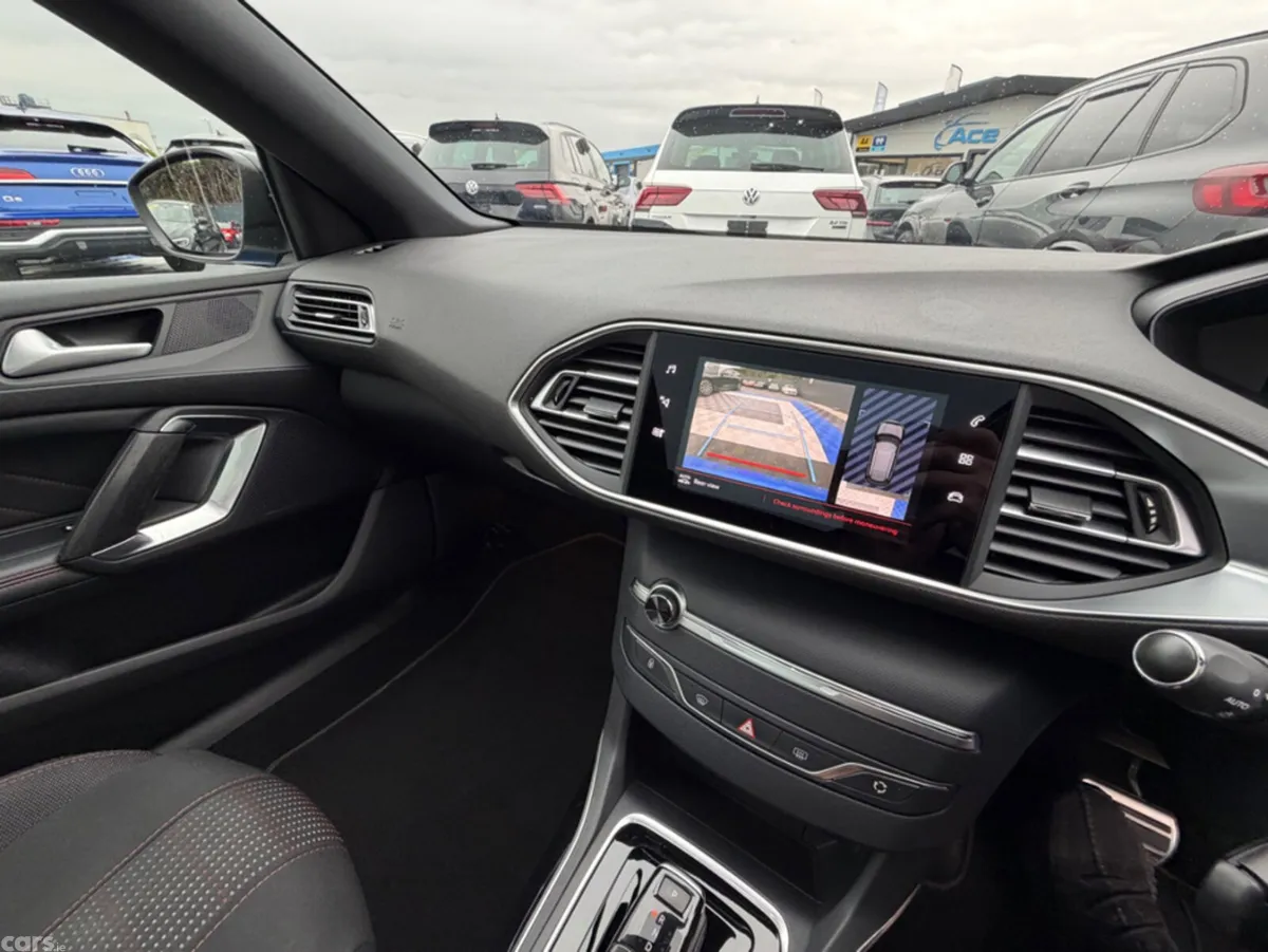 Peugeot 308 Estate, Diesel, 2021, Blue
