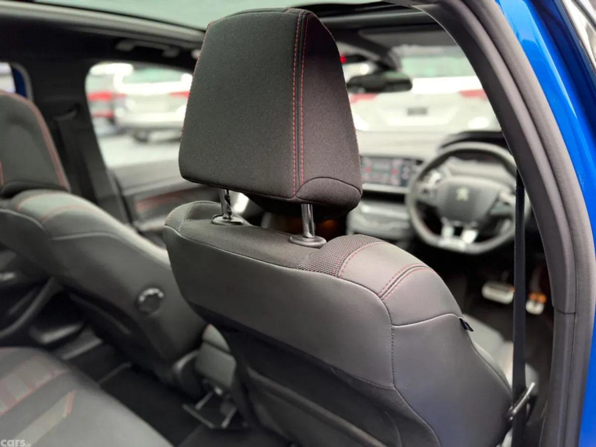 Peugeot 308 Estate, Diesel, 2021, Blue