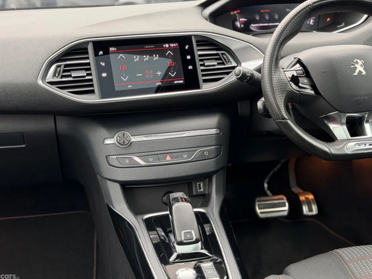 Peugeot 308 Estate, Diesel, 2021, Blue