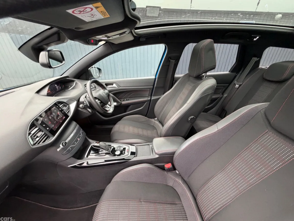 Peugeot 308 Estate, Diesel, 2021, Blue