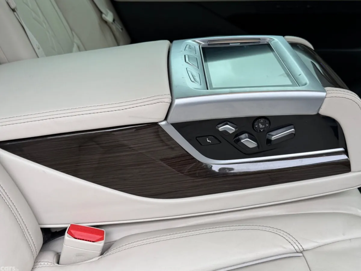 BMW 7-Series Saloon, Petrol Plug-in Hybrid, 2020, Grey