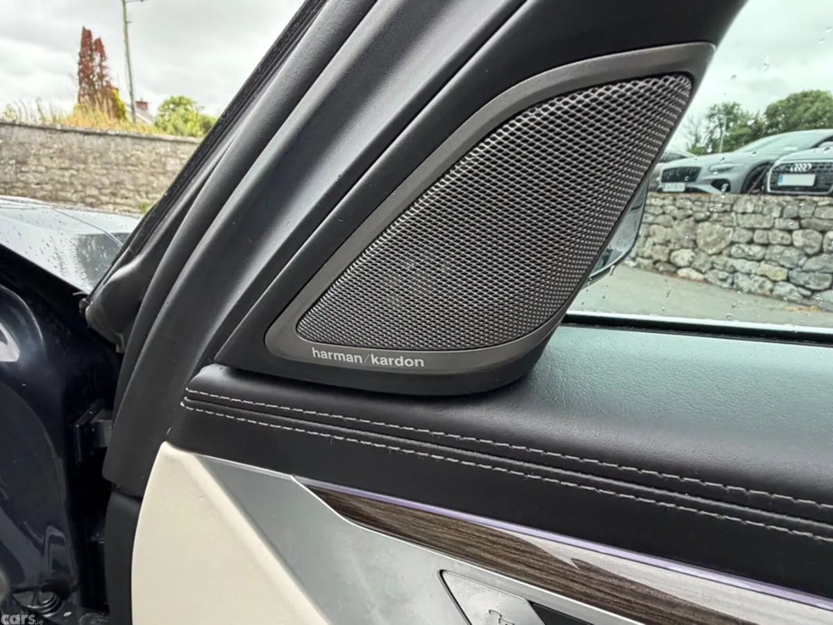 BMW 7-Series Saloon, Petrol Plug-in Hybrid, 2020, Grey