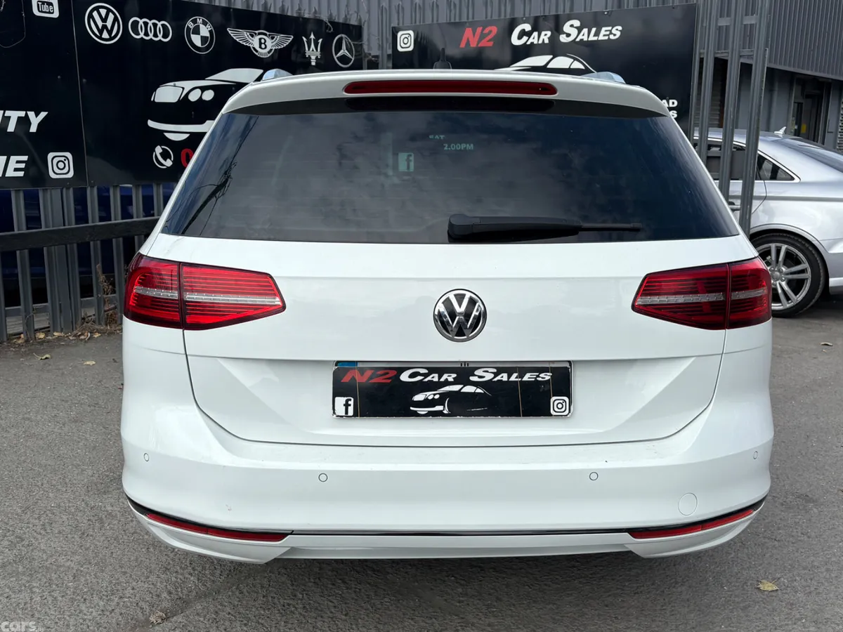 Volkswagen Passat Estate, Diesel, 2017, White