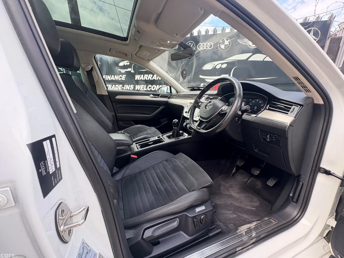 Volkswagen Passat Estate, Diesel, 2017, White