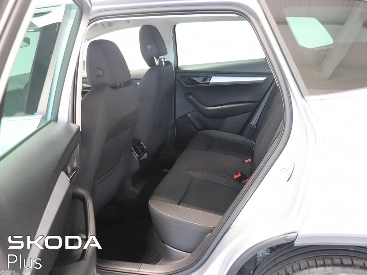 Skoda Karoq Estate/Jeep, Diesel, 2023, Grey