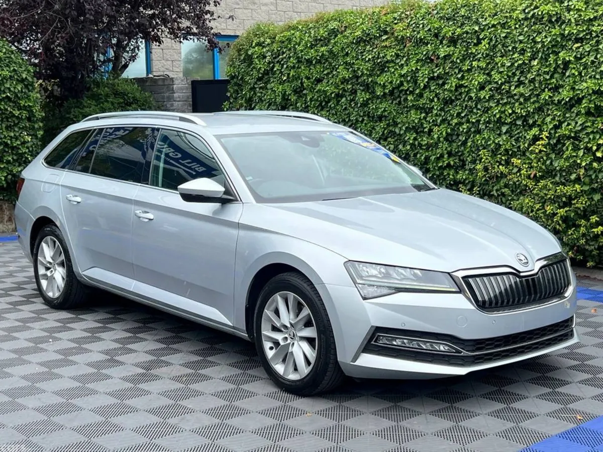 Skoda Superb Estate, Petrol Plug-in Hybrid, 2023, Silver
