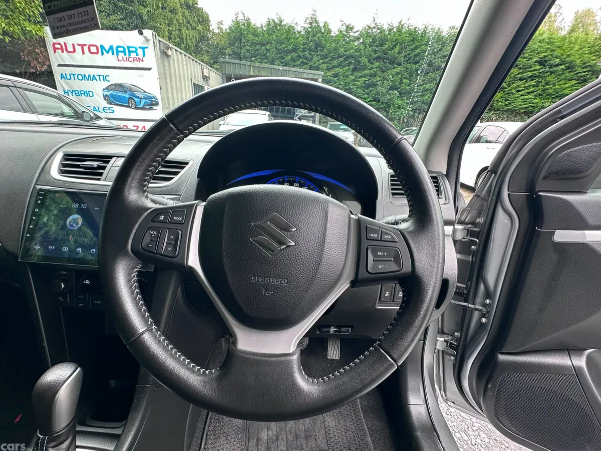 Suzuki Swift Hatchback, Petrol, 2015, Grey