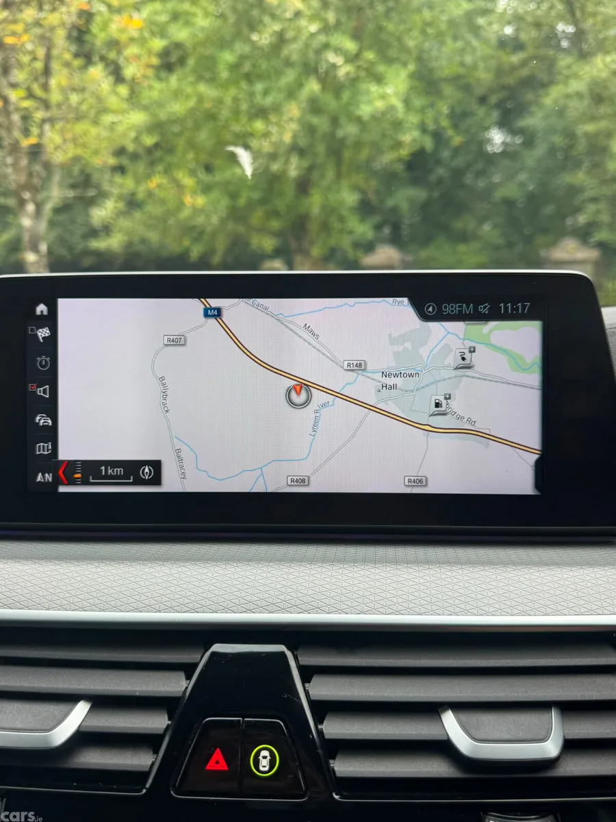 BMW 5-Series Saloon, Petrol Plug-in Hybrid, 2017, Blue
