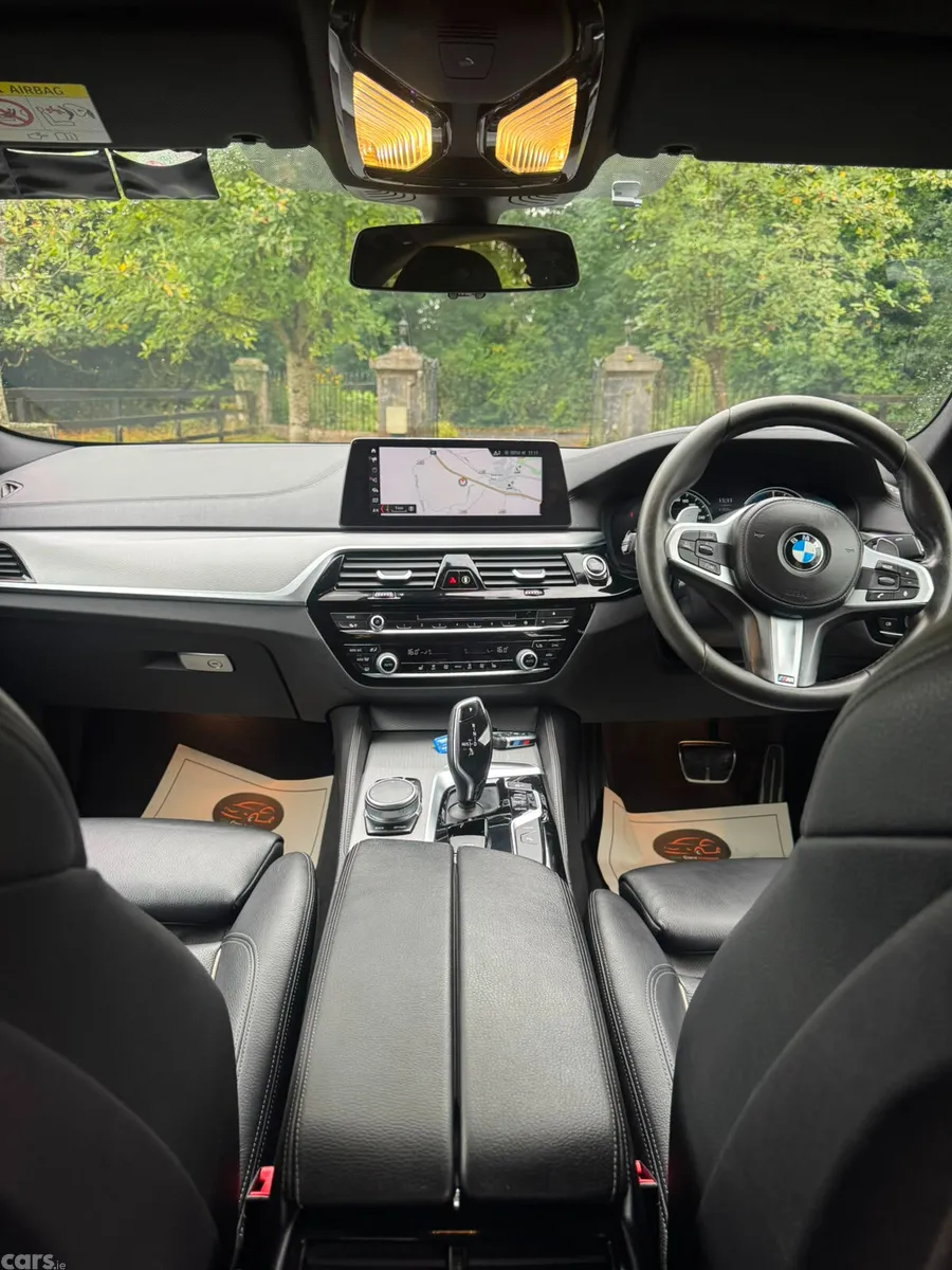 BMW 5-Series Saloon, Petrol Plug-in Hybrid, 2017, Blue
