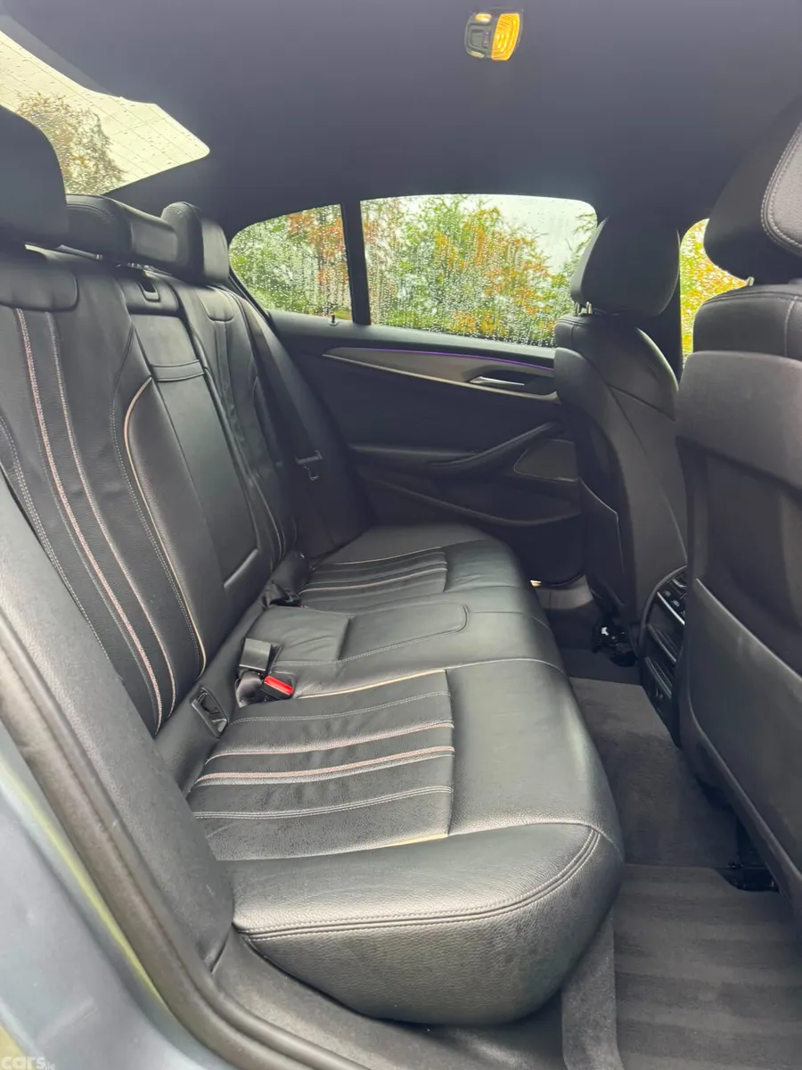 BMW 5-Series Saloon, Petrol Plug-in Hybrid, 2017, Blue