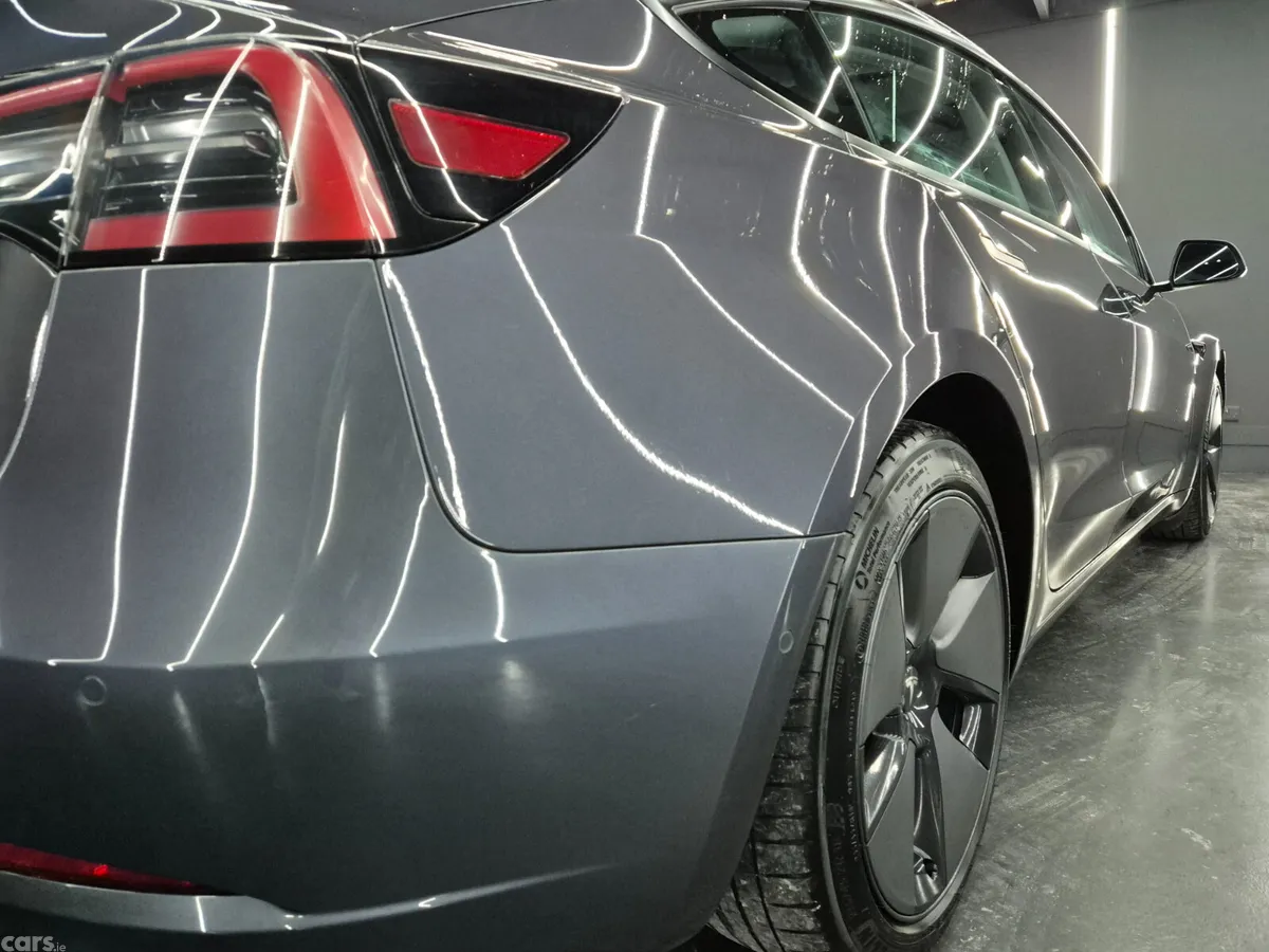 Tesla Model 3 Saloon, Electric, 2022, Grey