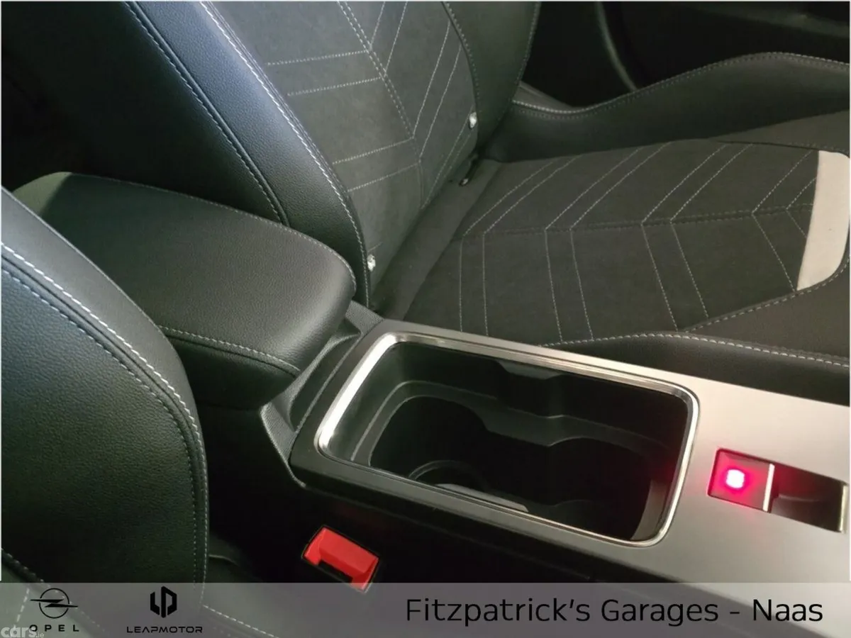Opel Mokka SUV, Petrol, 2025, Blue