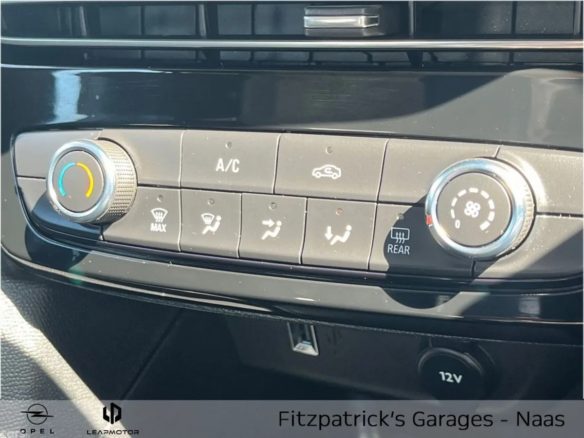Opel Mokka SUV, Petrol, 2025, Red