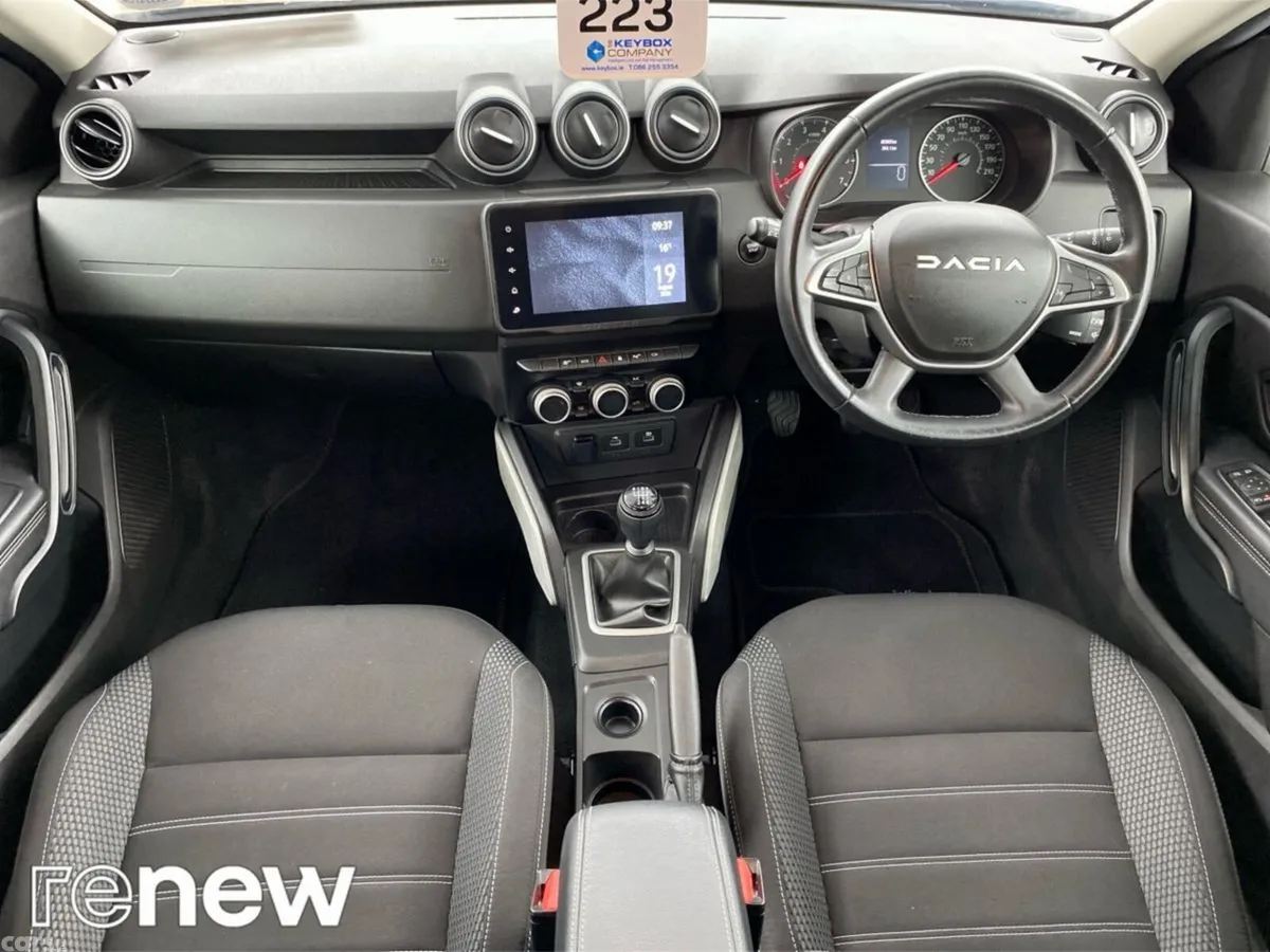 Dacia Duster SUV, Diesel, 2024, Grey