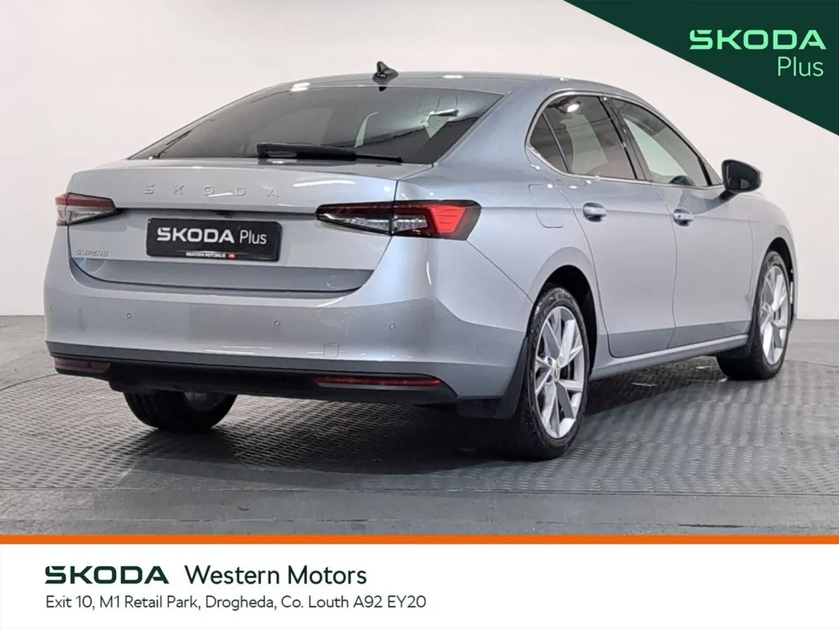Skoda Superb Saloon, Diesel, 2025, Silver