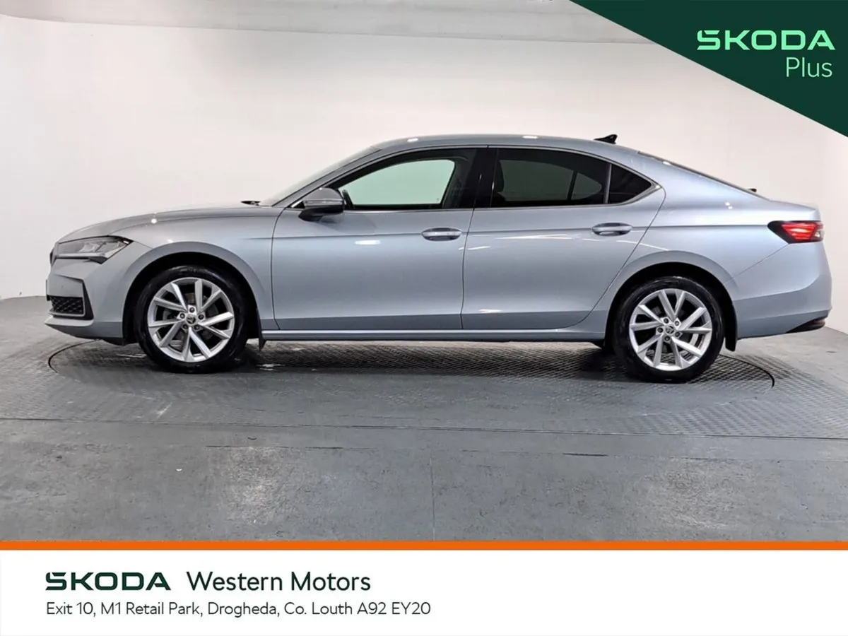 Skoda Superb Saloon, Diesel, 2025, Silver
