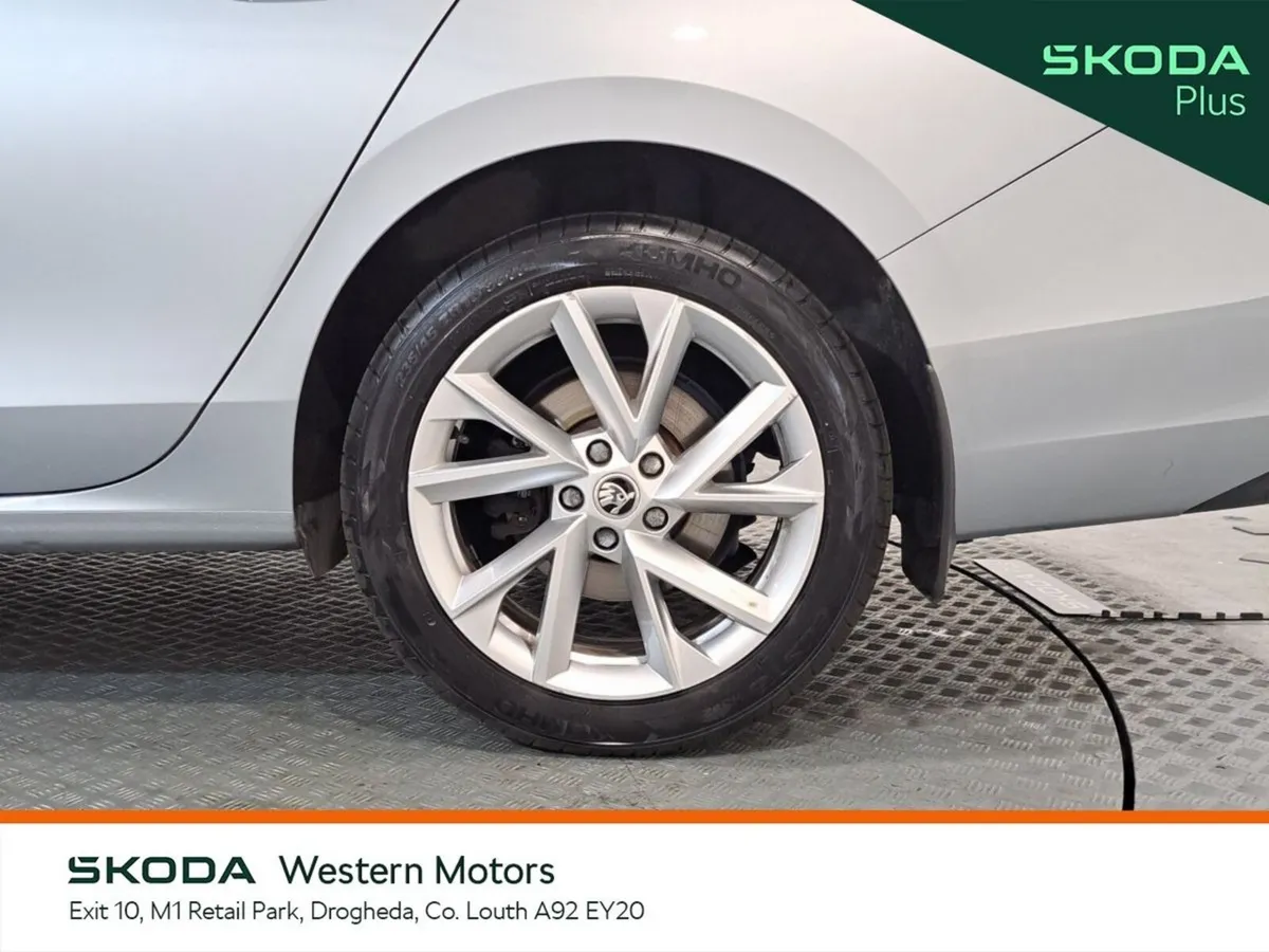 Skoda Superb Saloon, Diesel, 2025, Silver