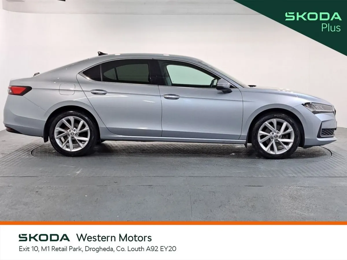 Skoda Superb Saloon, Diesel, 2025, Silver
