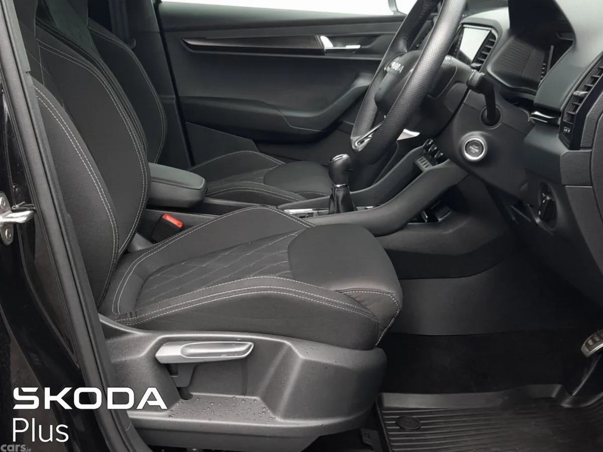 Skoda Karoq SUV, Diesel, 2025, Black