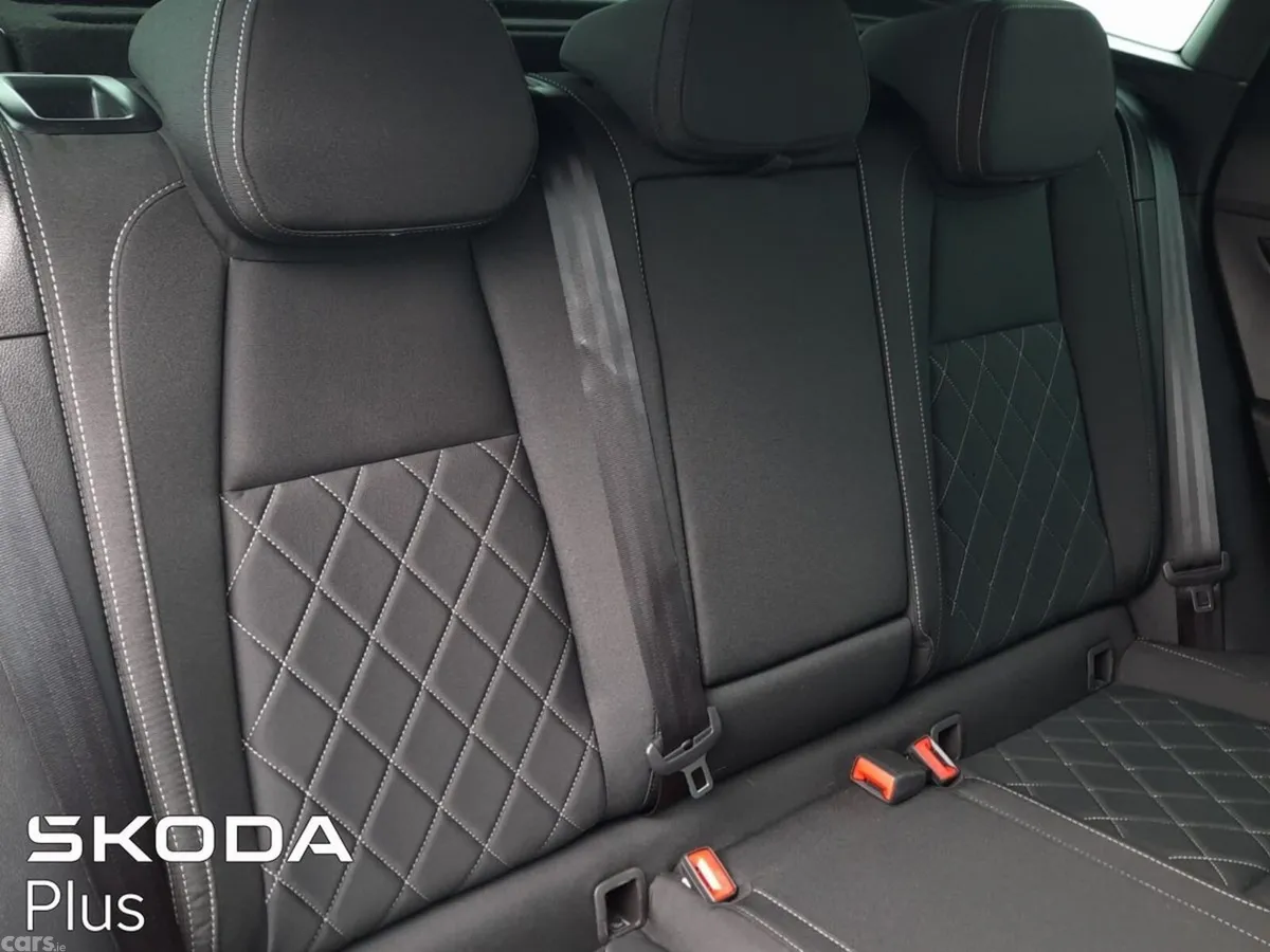 Skoda Karoq SUV, Diesel, 2025, Black