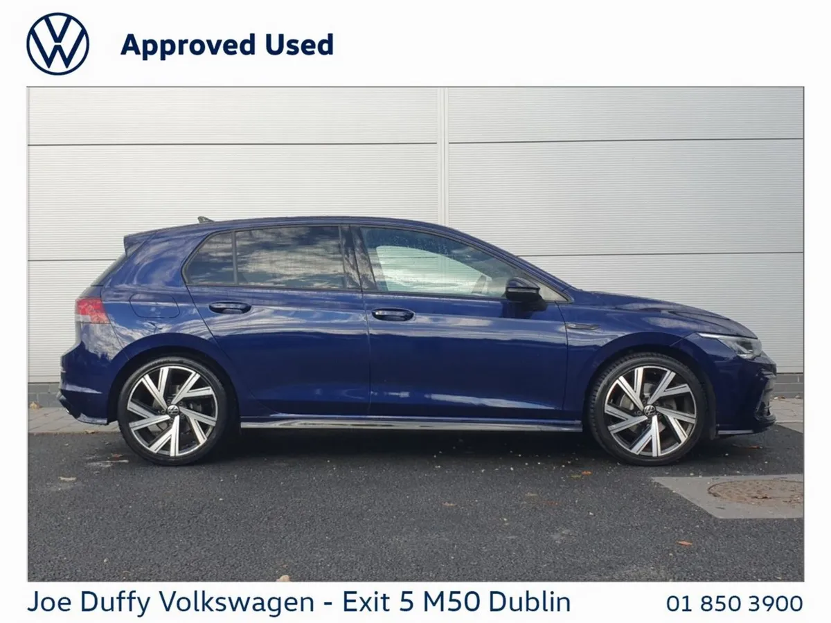 Volkswagen Golf Estate, Petrol, 2024, Blue
