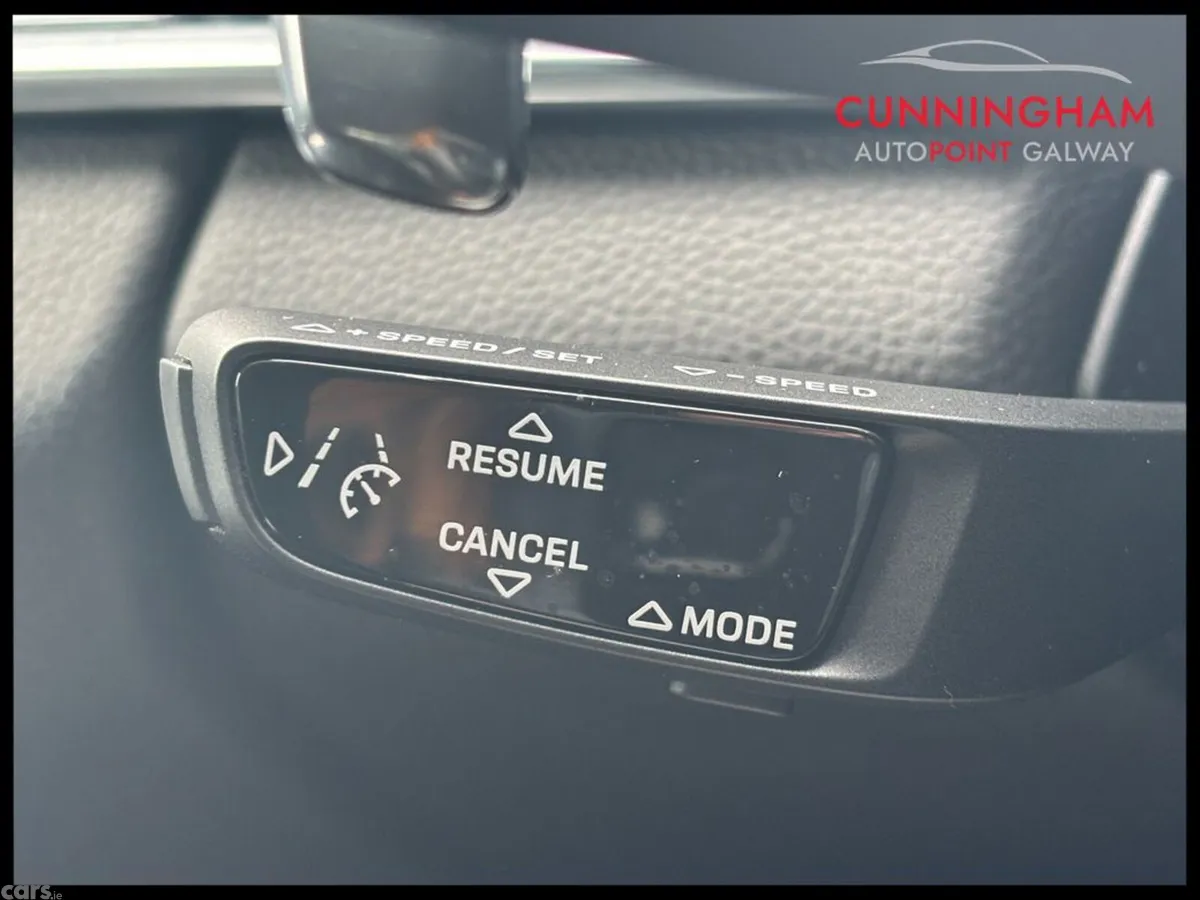 Porsche Panamera Estate, Petrol Plug-in Hybrid, 2022, Black