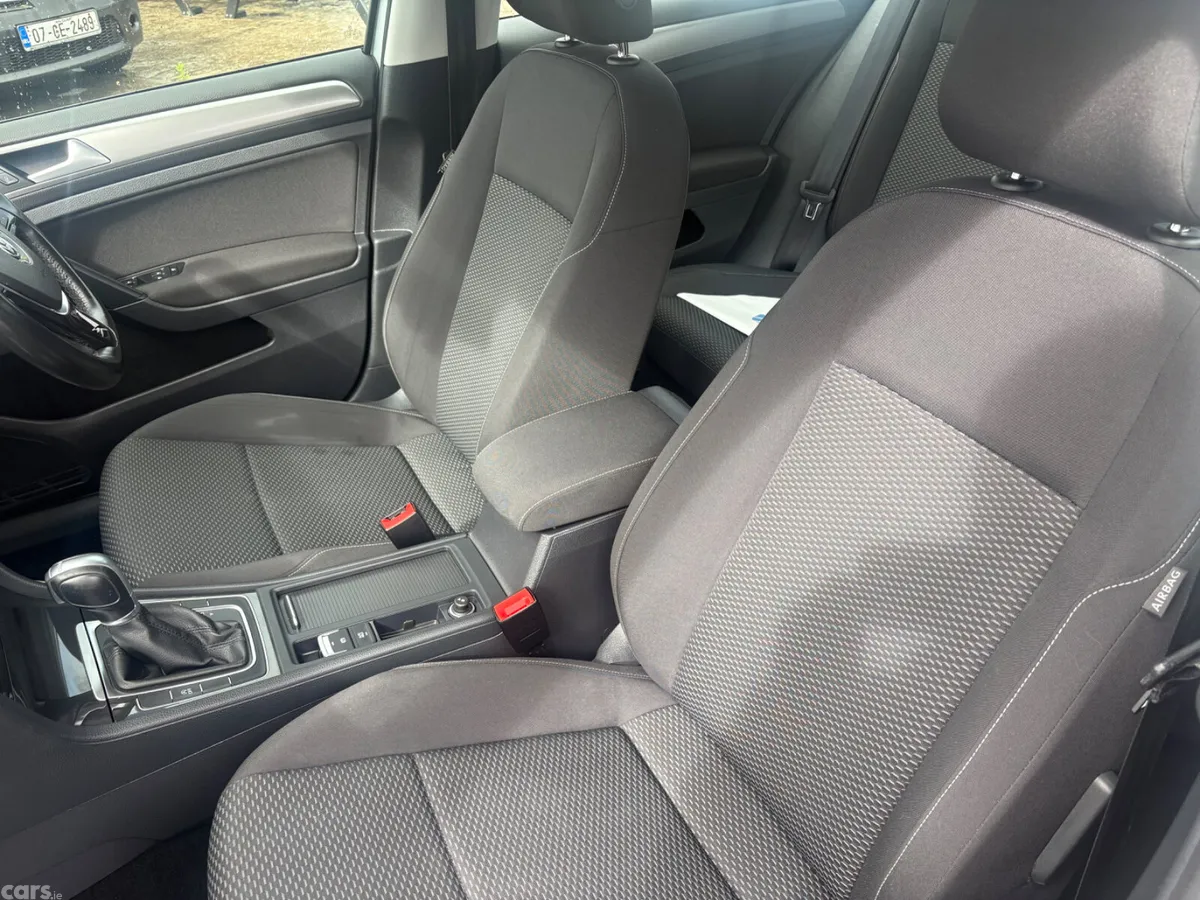 Volkswagen Golf Hatchback, Diesel, 2019, Grey