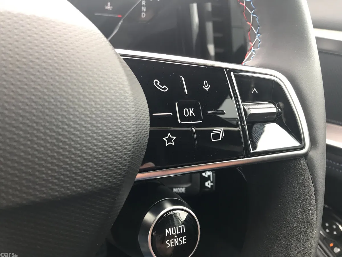 Renault Austral SUV, Petrol Hybrid, 2026, Grey