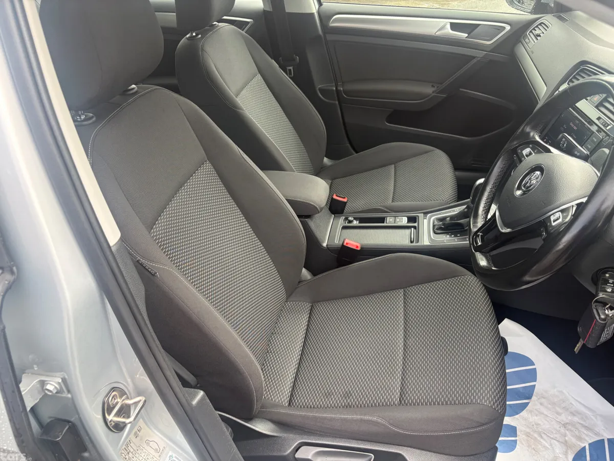 Volkswagen Golf Hatchback, Diesel, 2019, Grey