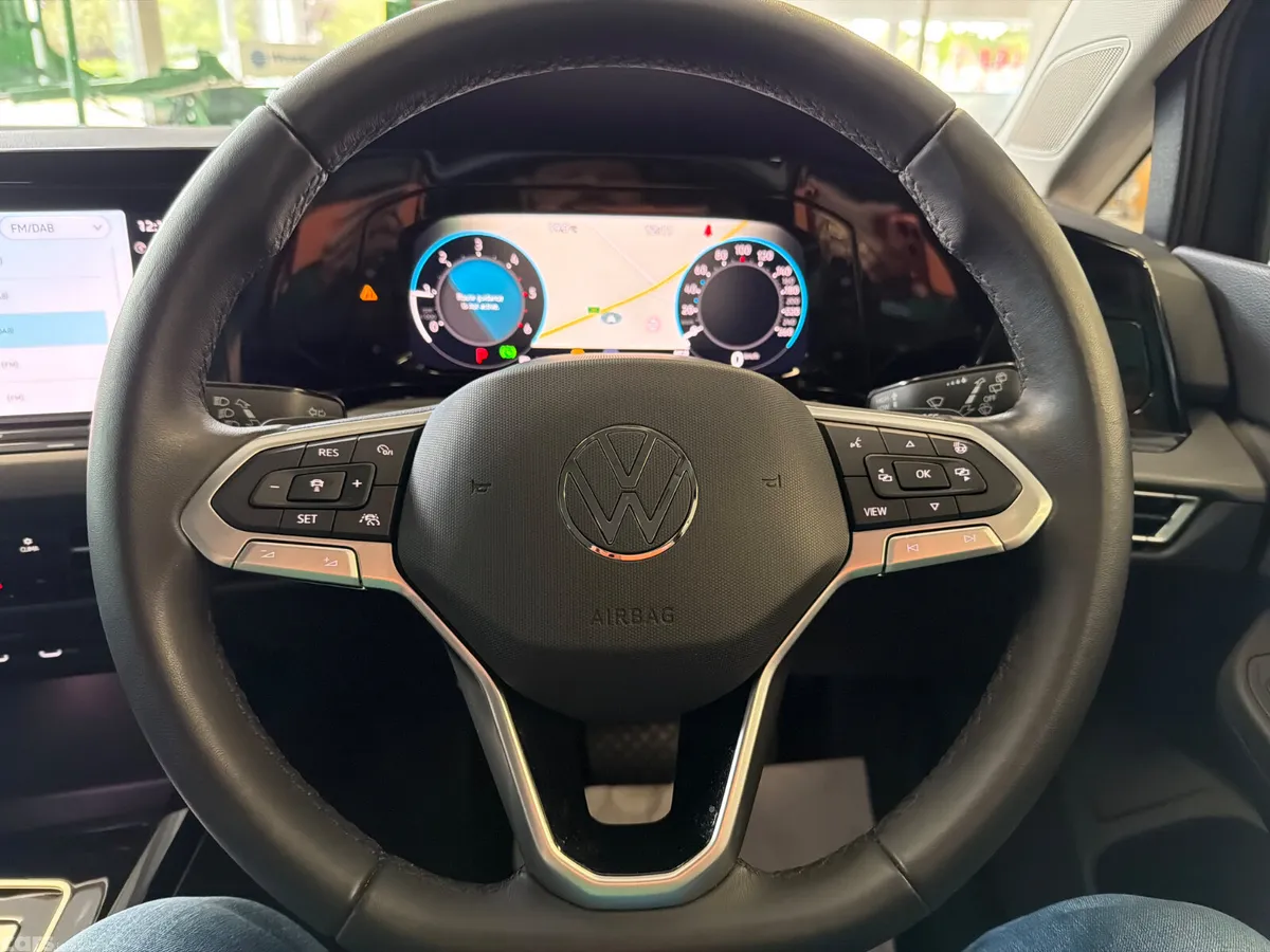 Volkswagen Golf Estate, Diesel, 2024, Grey
