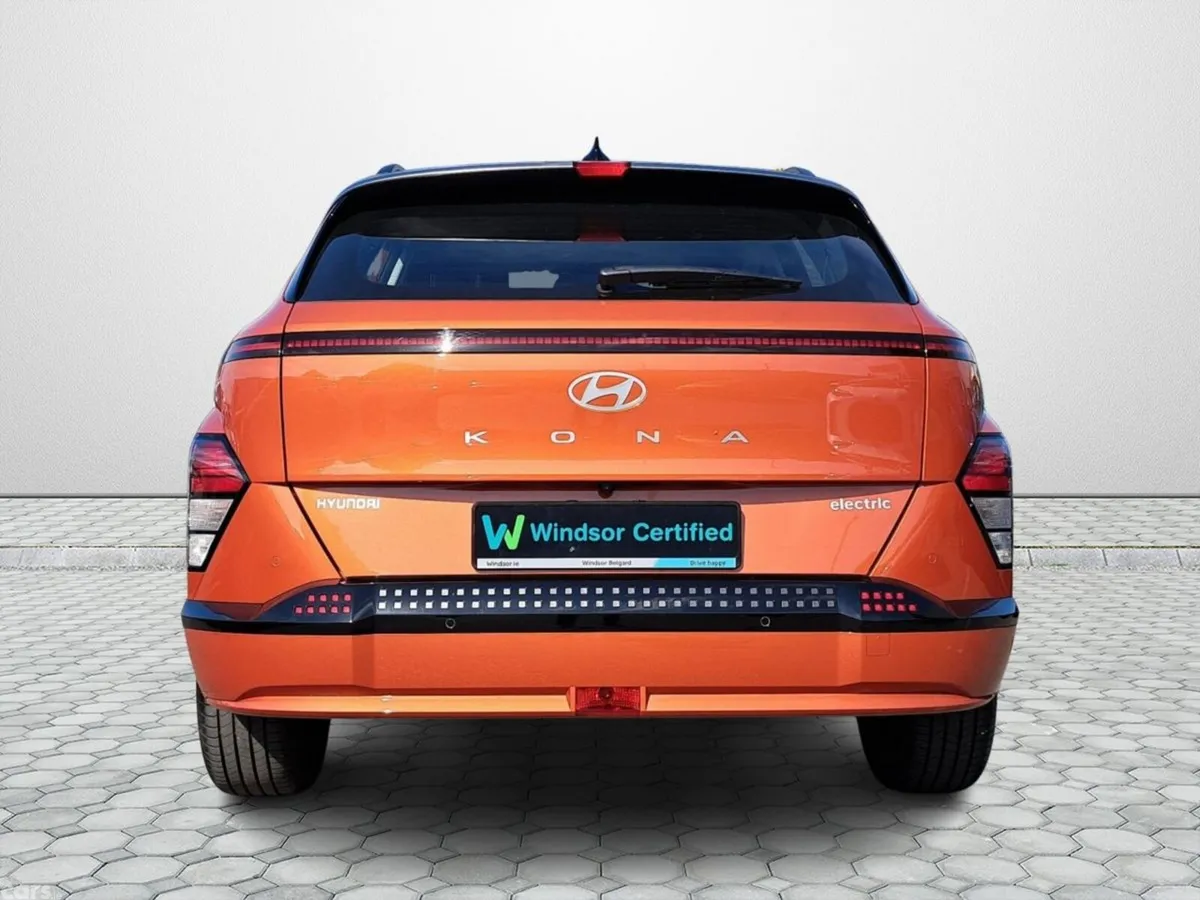 Hyundai KONA Hatchback, Electric, 2026, Orange