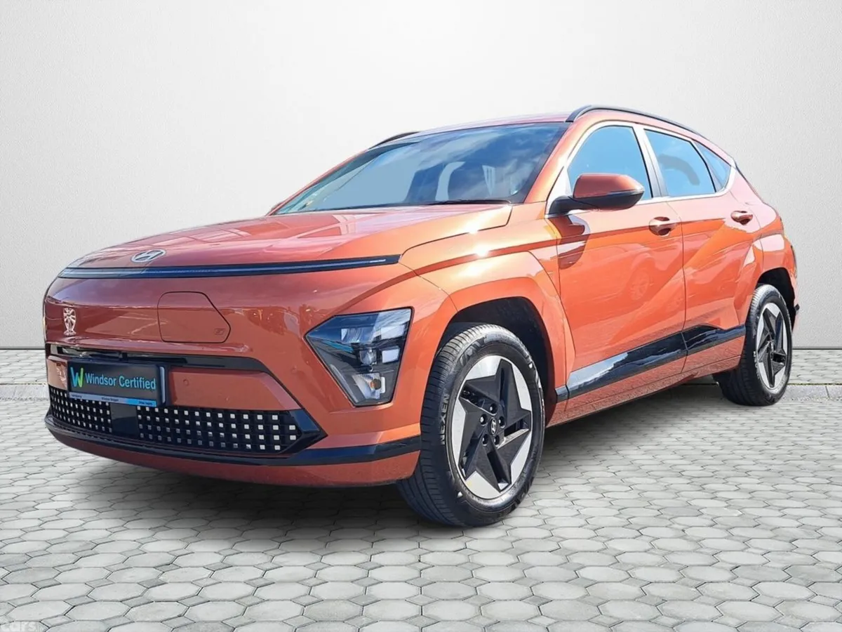 Hyundai KONA Hatchback, Electric, 2026, Orange