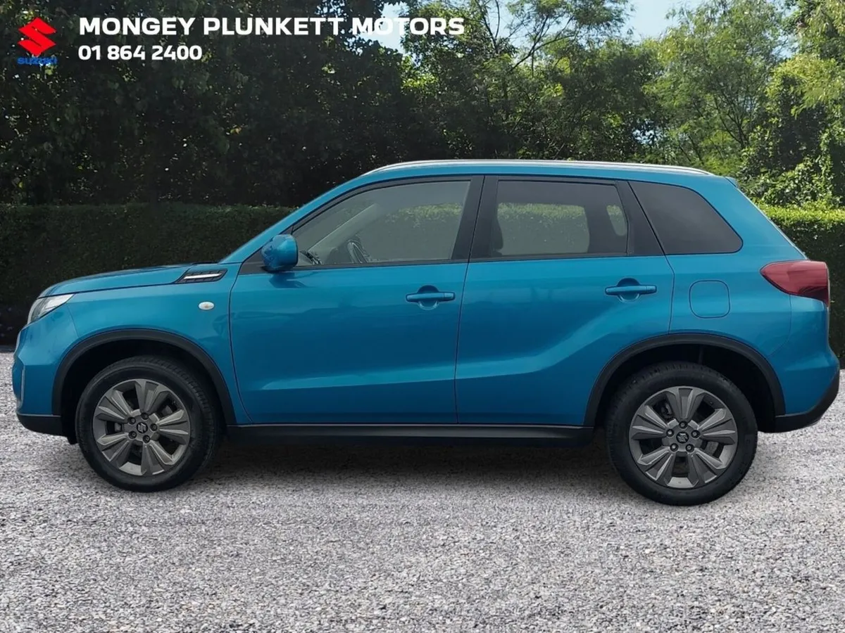 Suzuki Vitara SUV, Petrol, 2021, Blue