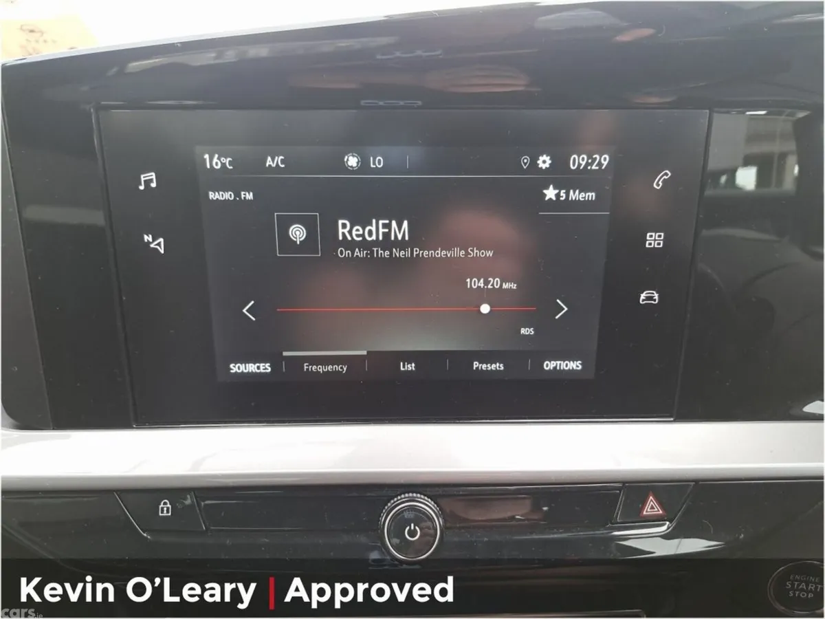 Opel Mokka SUV, Petrol, 2025, Red