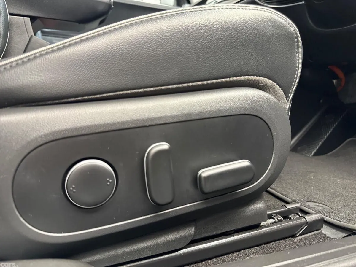 Hyundai IONIQ 5 MPV, Electric, 2023, Grey