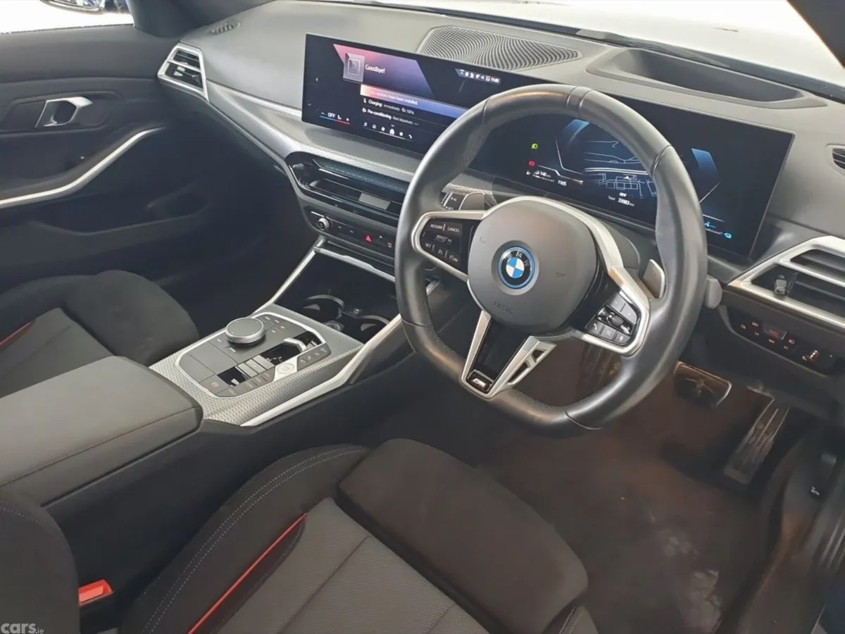 BMW 3-Series Estate, Petrol Plug-in Hybrid, 2025, Blue