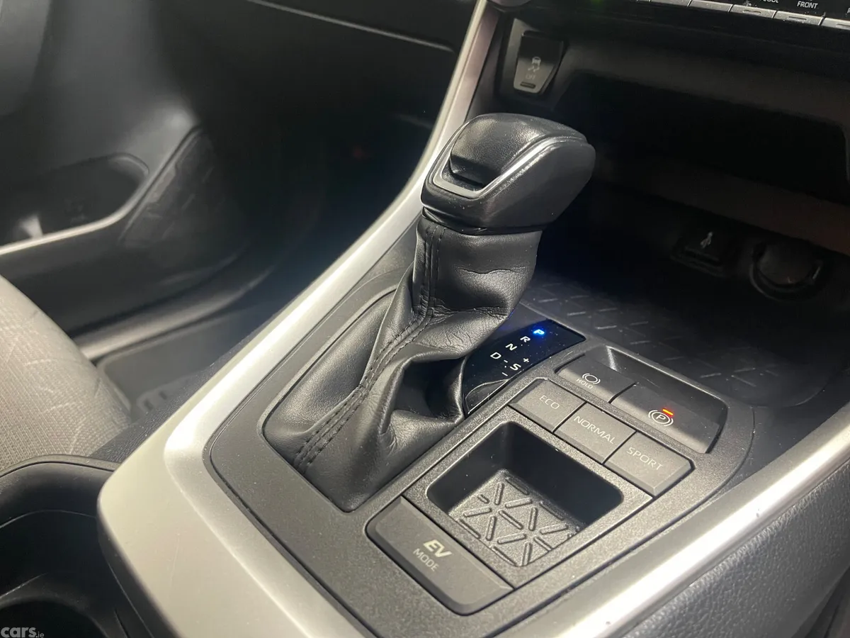 Toyota RAV4 SUV, Petrol Hybrid, 2021, Grey
