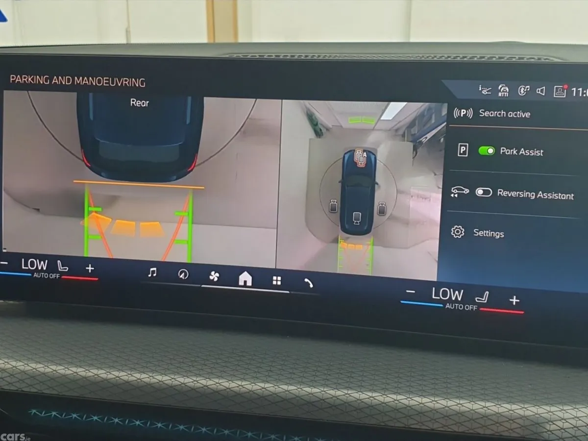 BMW 3-Series Estate, Petrol Plug-in Hybrid, 2025, Blue