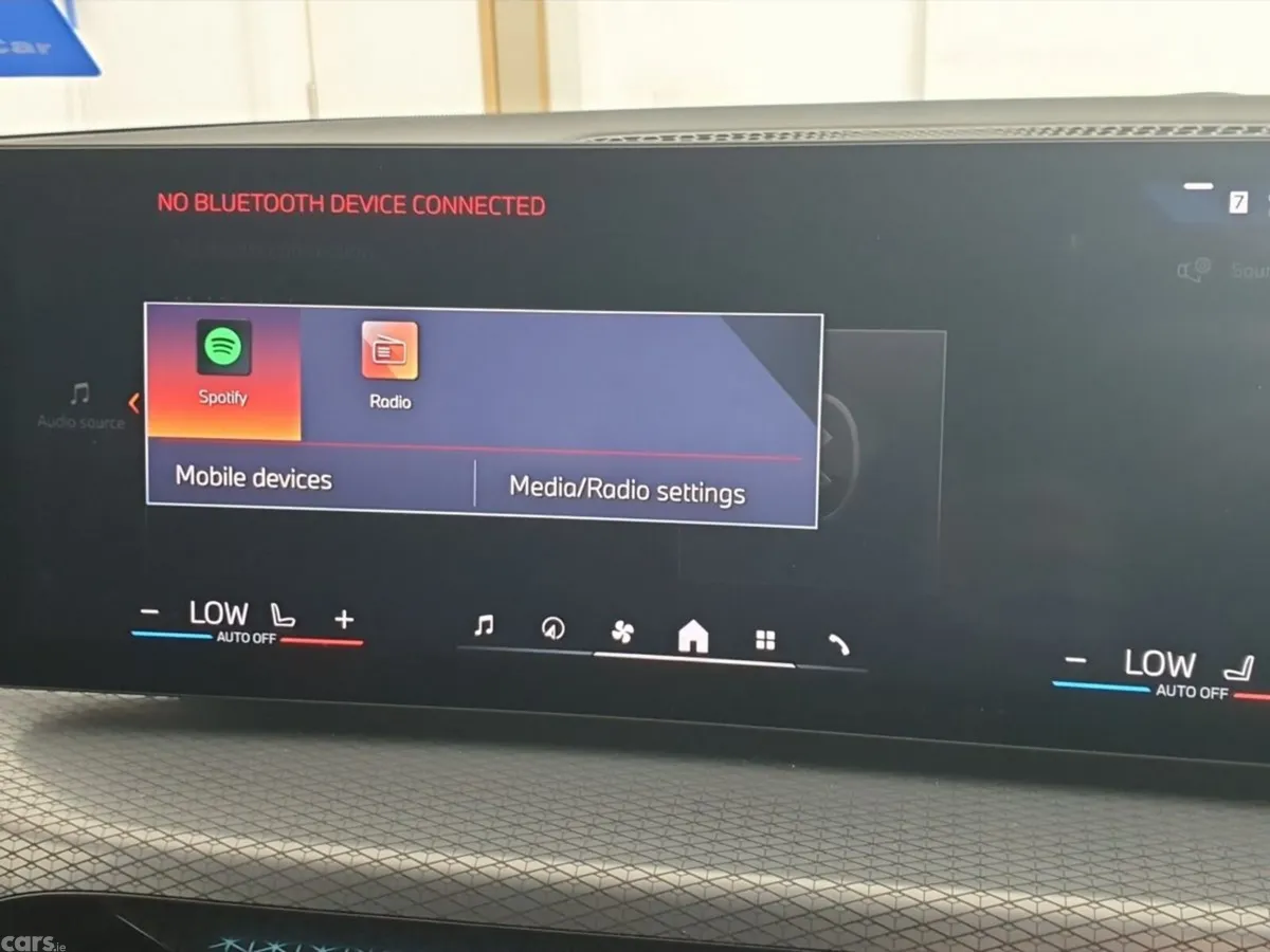 BMW 3-Series Estate, Petrol Plug-in Hybrid, 2025, Blue