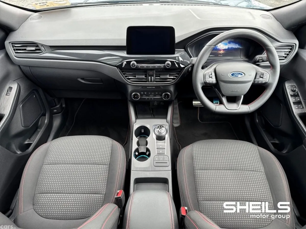 Ford Kuga SUV, Petrol Plug-in Hybrid, 2023, Blue